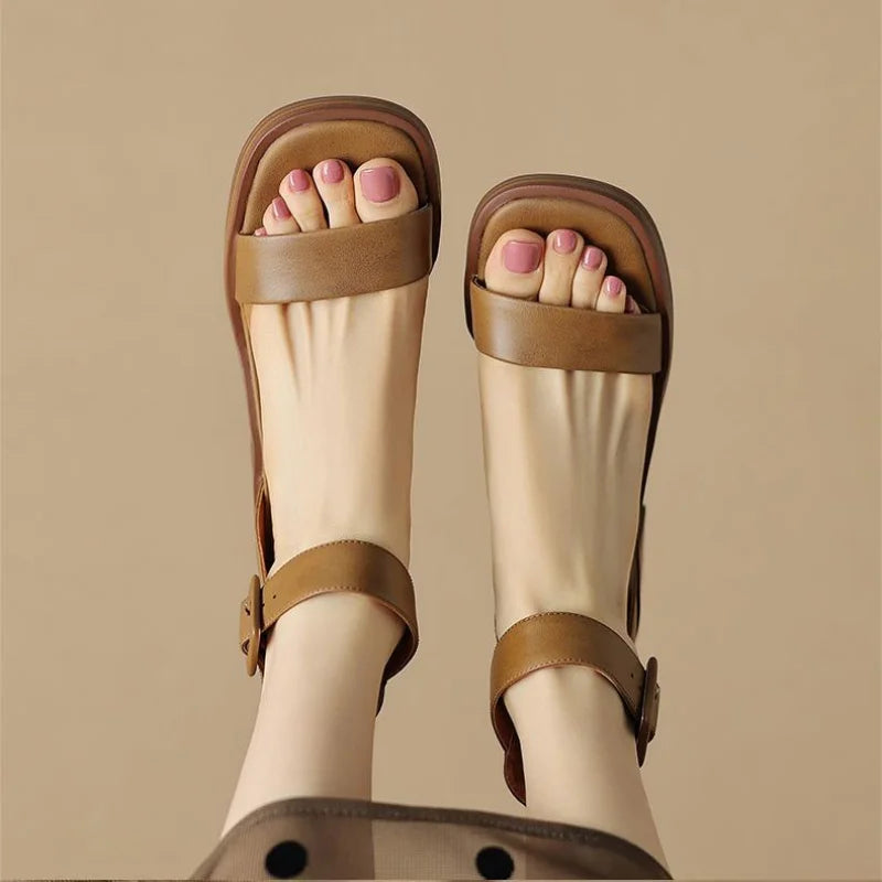 Carina Riemchen-Pumps