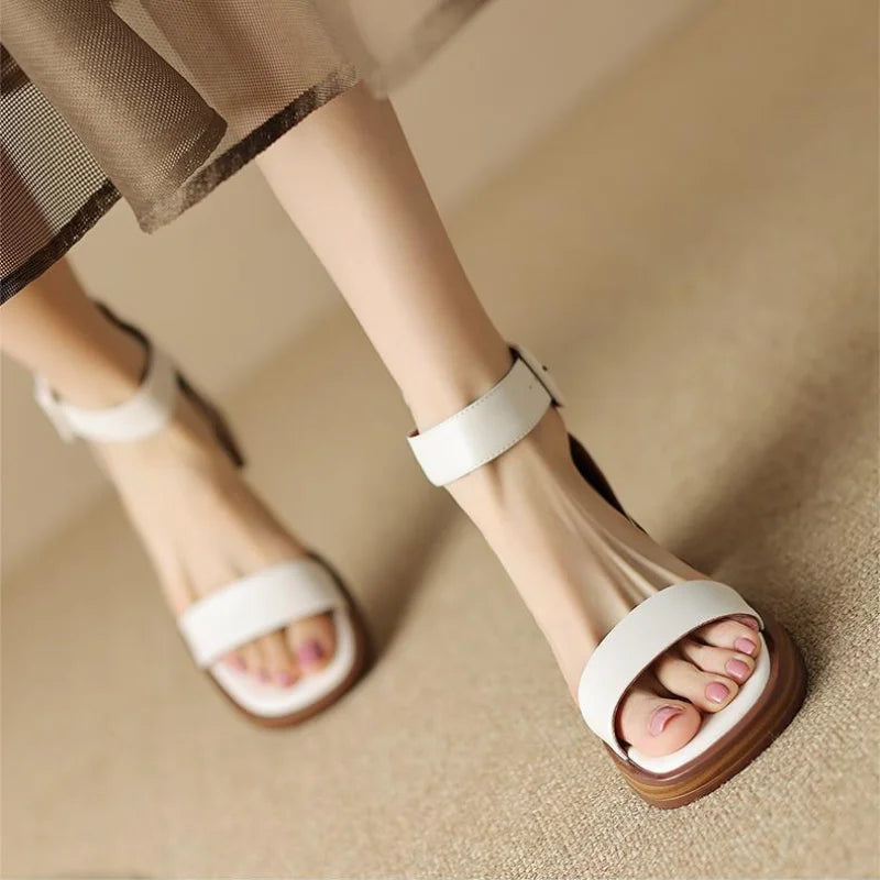 Carina Riemchen-Pumps